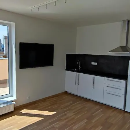 Penthouse # 81 With Panoramic City View In Elite Rezidence With Free Parking Prague Exterior photo