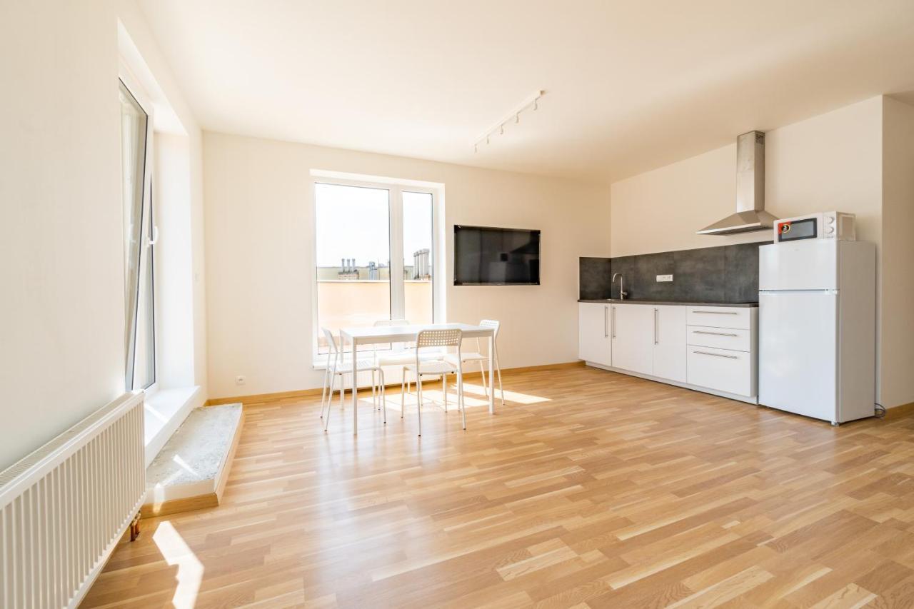 Penthouse # 81 With Panoramic View In Elite Rezidence With Free Parking * Praga